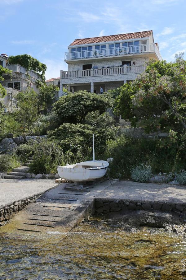 Apartments By The Sea Korcula - 4407 ルンバルダ エクステリア 写真