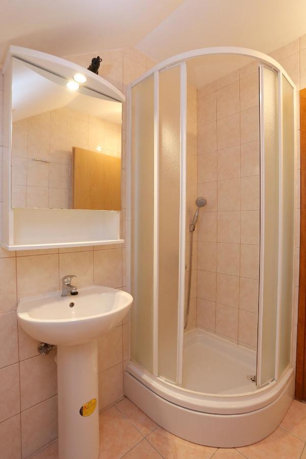 Apartments By The Sea Korcula - 4407 ルンバルダ エクステリア 写真