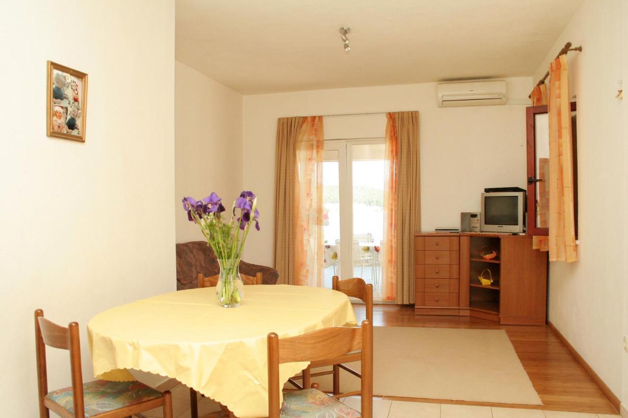 Apartments By The Sea Korcula - 4407 ルンバルダ エクステリア 写真