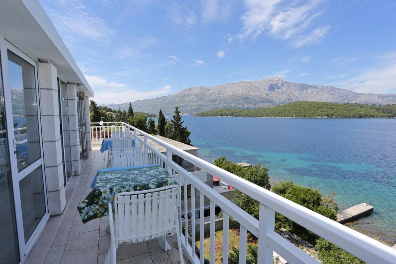 Apartments By The Sea Korcula - 4407 ルンバルダ エクステリア 写真